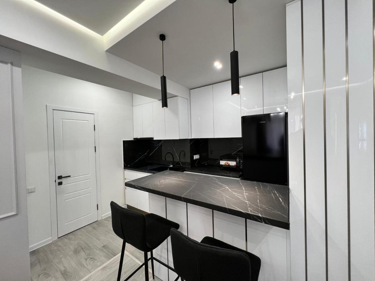 יירבאן Cozy Apt 3 City Center מראה חיצוני תמונה